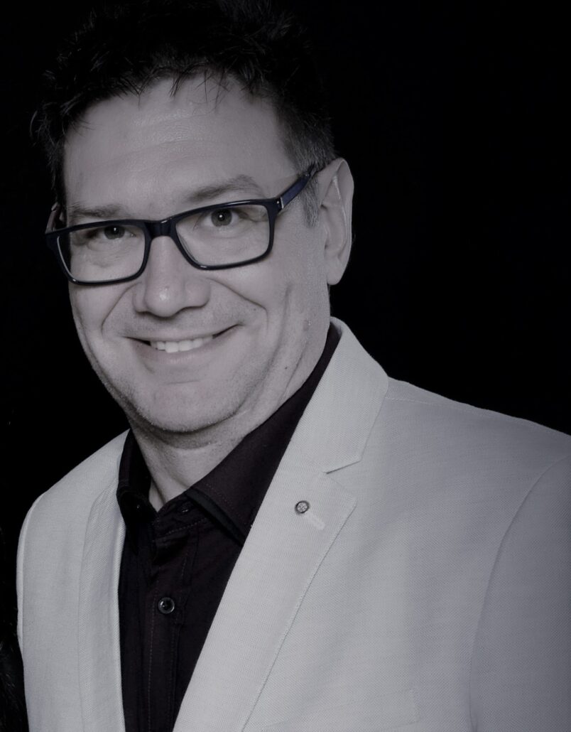 Andrew-image-6-804x1030